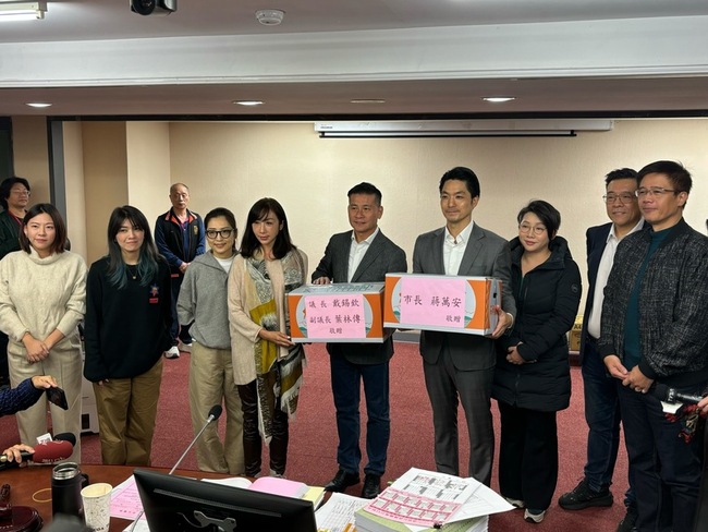 綠議員籲促藍委審預算　蔣萬安：我已不是立委 | 華視新聞