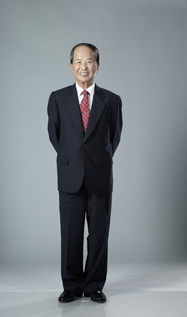 全球潛水衣生產龍頭 薛長興集團創辦人薛丕拱辭世 | 華視新聞