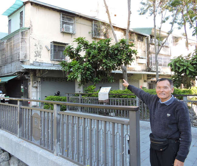 曹西平逝世　兒時玩伴憶小時就有表演天分 | 華視新聞