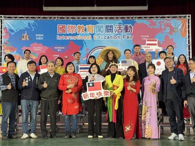 雲林國際教育體驗日  將世界帶進教室 | 華視新聞