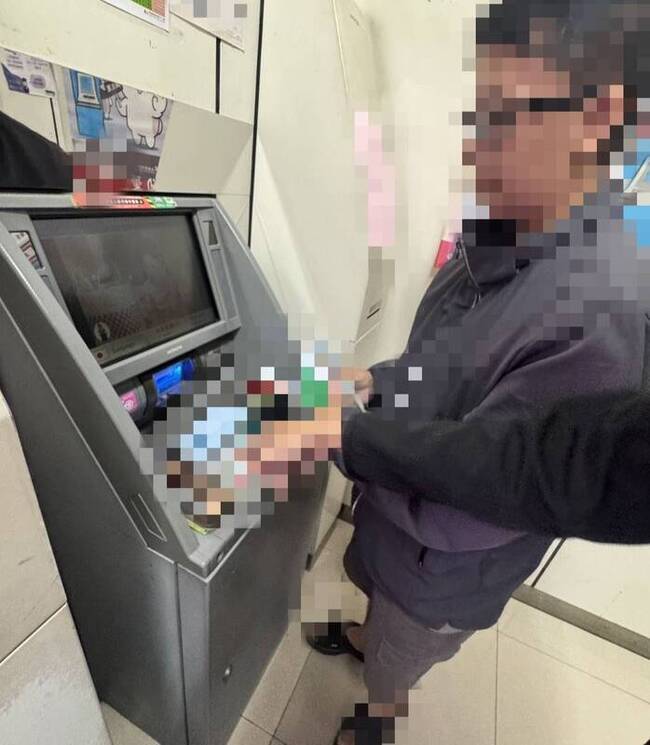台中男遇假交友真詐騙衝ATM匯款　巡邏警及時勸阻 | 華視新聞