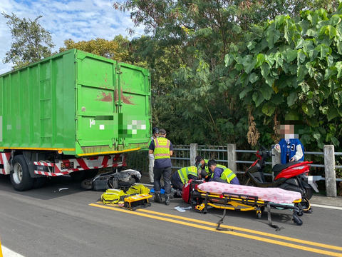 疑騎車煞車不及追撞大貨車 台中大學生送醫不治