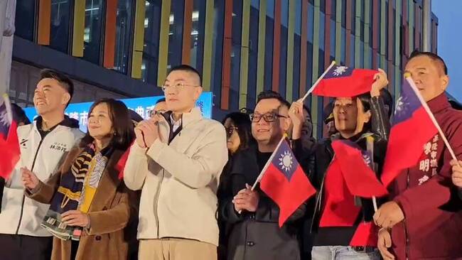 基隆升旗同台　謝國樑談改變童子瑋指未見發展方向 | 華視新聞