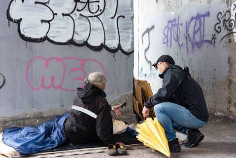 北市低溫恐10度以下　啟動避寒服務加強街友訪視