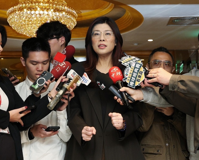 綠委提案修兩岸關係條例　鄭麗文：想知道賴總統態度 | 華視新聞