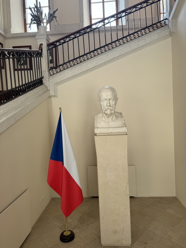 捷克總理提議設立「國旗日」　歷史意涵與爭議掀討論 | 華視新聞