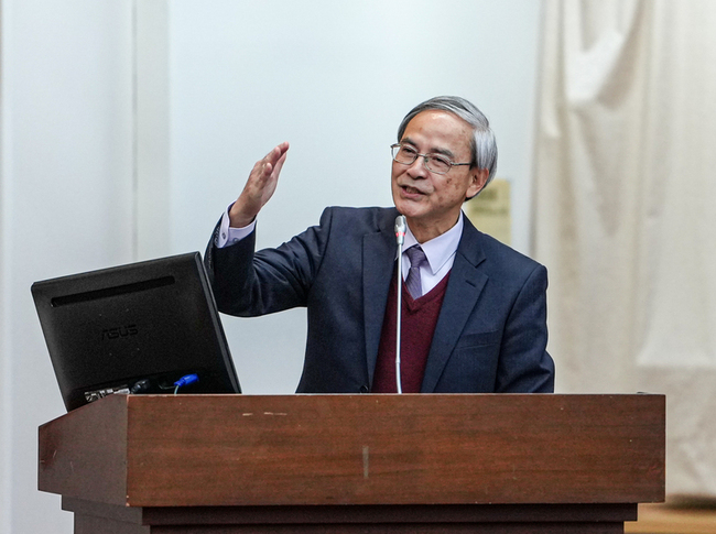 台股衝破3萬點　阮清華談國安基金動向退場前不賣股 | 華視新聞