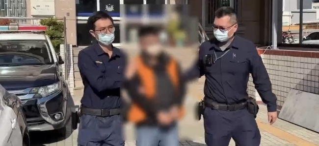 疑行車糾紛報復砸錯車　高雄機車騎士遭逮送辦 | 華視新聞