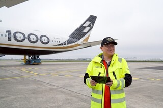 星宇首架A350-1000交機　張國煒親駕返台投入長程線