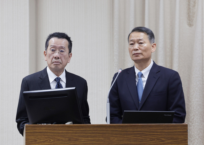 顧立雄：F-16V新機56架組裝中　含46單座10雙座 | 華視新聞