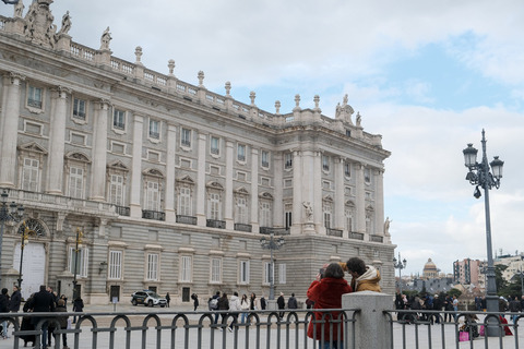 西班牙國家遺產遊客數破紀錄  馬德里王宮居冠
