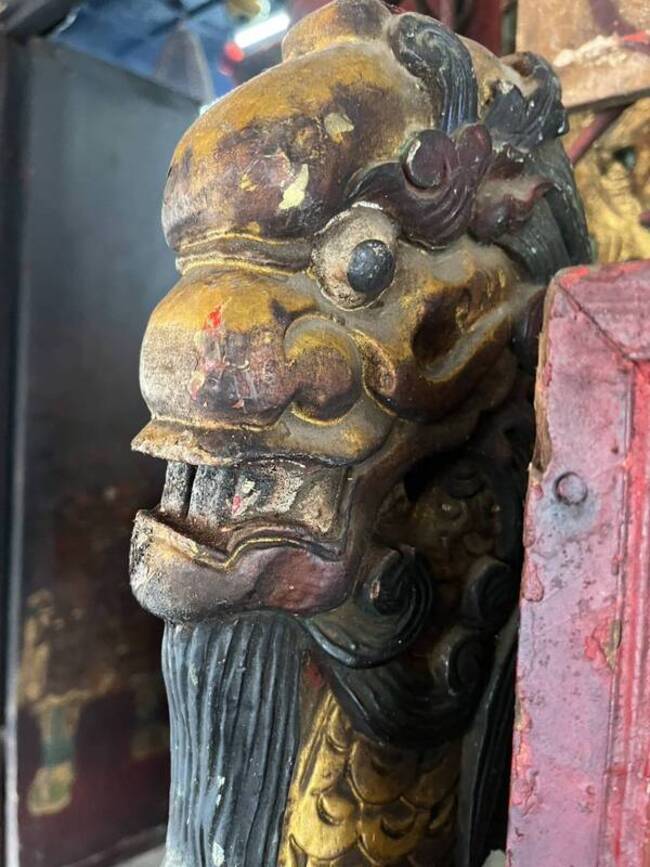 毀損台南全台首邑縣城隍廟黑令旗　男遭送辦 | 華視新聞