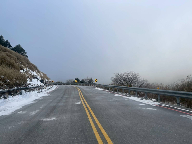 合歡山可能積雪結冰　翠峰到大禹嶺路段夜間封閉 | 華視新聞