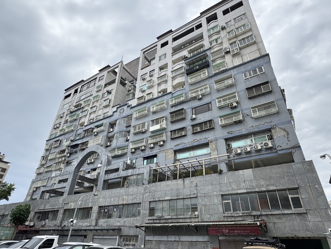 0403強震危樓補強動工  華爾街大樓耐震力將提升 | 華視新聞