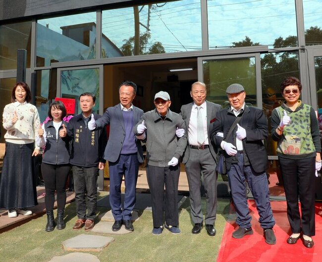 嘉義溪口「溫馨夢想家」啟用　守護長輩健康 | 華視新聞