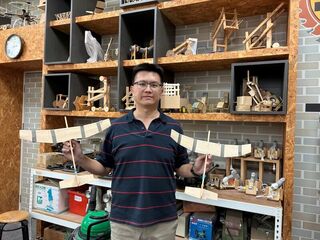 鳳山國中方冠中深耕生活科技　獲選教育家人物典範