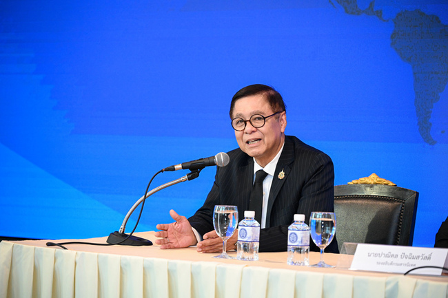 柬埔寨官員籲泰選民票投特定政黨　泰外長批干涉內政 | 華視新聞