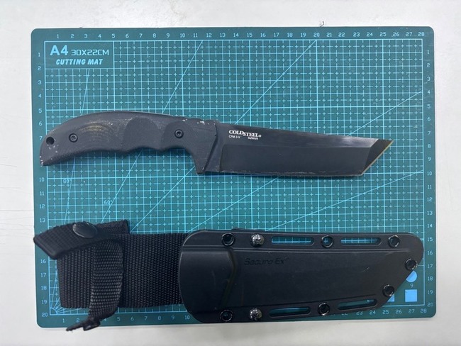 北市中正區人行道禮讓衝突　男持刀揮舞遭送辦 | 華視新聞