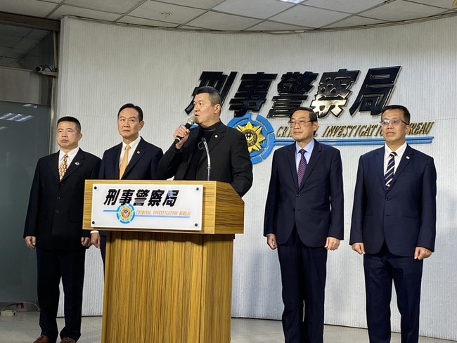 全國打詐掃黑肅槍 掃蕩985詐團6554嫌 | 華視新聞