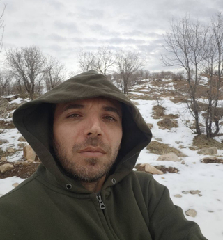 伊朗出生庫德族青年　從難民身分看見伊朗抗爭真相