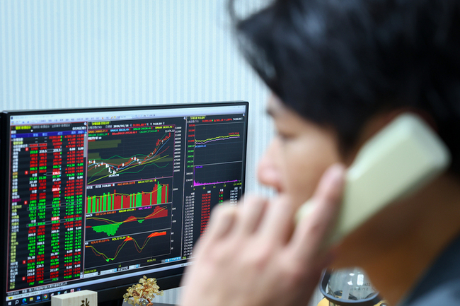 台積電新天價　台股放量大漲598點創高本週飆1119點 | 華視新聞