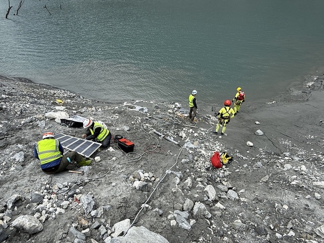 日本贈水位計更換　馬太鞍溪堰塞湖水位持續下降 | 華視新聞