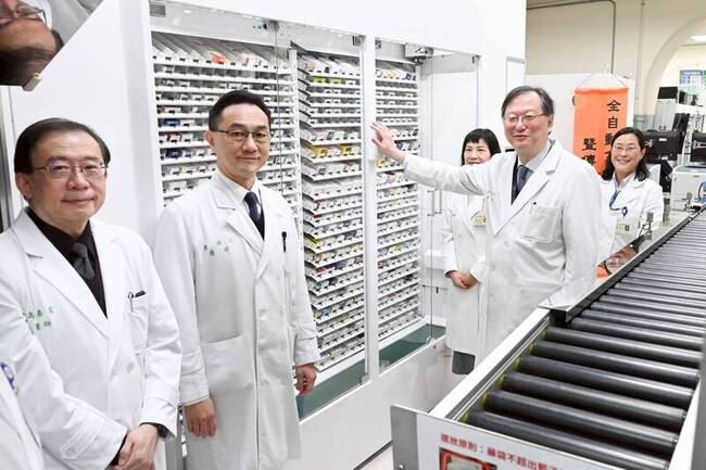 台大醫院西址啟用自動發藥機　古蹟醫療科技並行 | 華視新聞