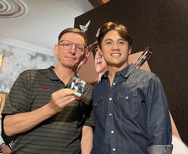 球探認定「台灣基特」　陳鏞基最重要簽名給水手 | 華視新聞