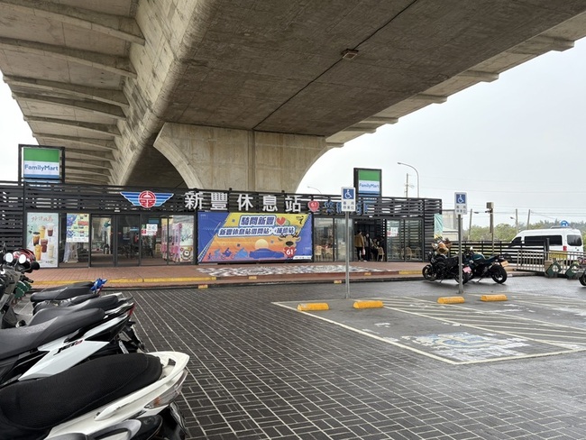 公路也有休息站　全台3站點下一站擬設彰化 | 華視新聞