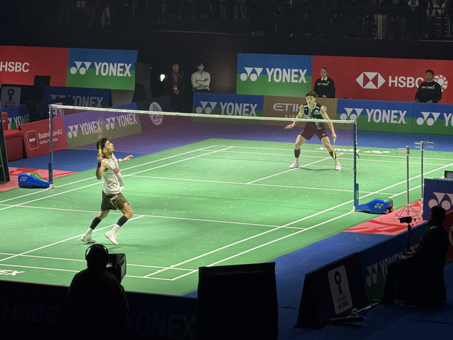 林俊易逆轉地主好手森恩　闖印度羽賽男單4強 | 華視新聞