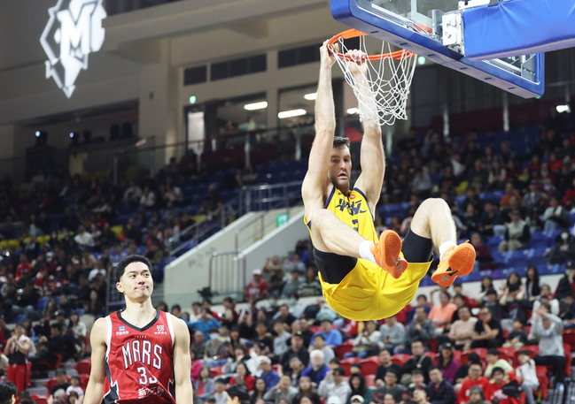 TPBL謝亞軒外線火燙砍23分　特攻逆轉戰神止3連敗 | 華視新聞