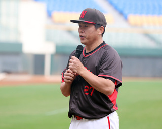 味全龍豪華「教頭」陣容　葉君璋盼打造冠軍隊伍