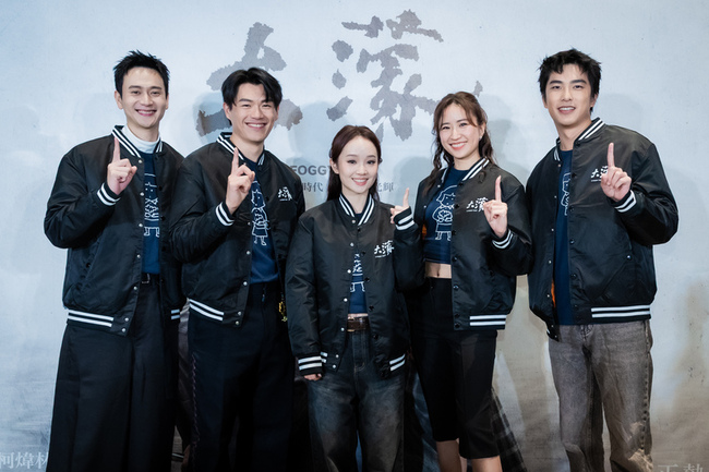 柯煒林抵台催票「大濛」　喊票房破億有信心 | 華視新聞