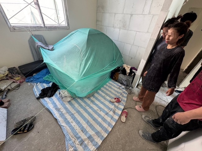 泰籍移工逾期停留搭帳篷寄生工地　竹市專勤隊逮5人 | 華視新聞