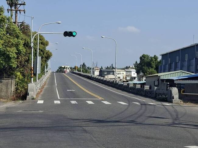 配合嘉義鐵路高架化工程  民雄頭橋陸橋3/3起拆除 | 華視新聞