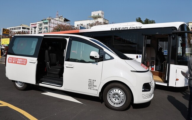 南投6673路線客運通車　串聯高鐵彰化站前往南部 | 華視新聞