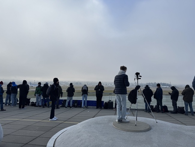 川普將出席達沃斯論壇　蘇黎世機場成航空迷熱點 | 華視新聞