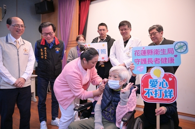 守護花蓮長者  台灣疫苗推動協會贈高劑量流感疫苗 | 華視新聞