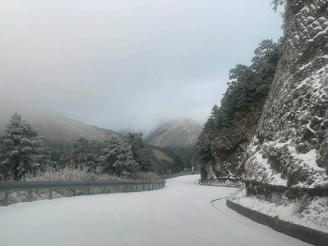 台14甲線及台8線高海拔段恐結冰　夜間預警封閉 | 華視新聞