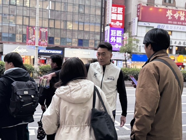 遭控曾在轉運站發文宣　林沛祥：已檢討並調整作法 | 華視新聞