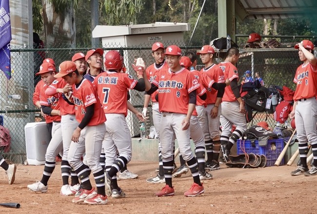 高中木棒聯賽開打　台東體中展現韌性延長賽搶勝 | 華視新聞