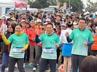 濁水溪紫金馬拉松　1500名跑者感受南投竹山魅力