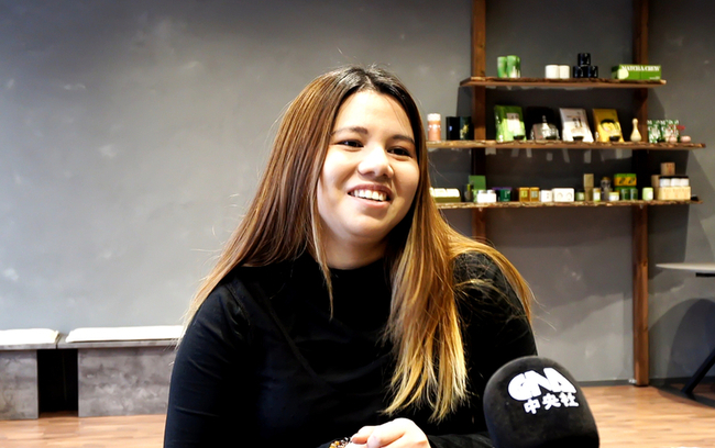 21歲引進珍奶到芬蘭　台裔創業家抹茶店拓三國 | 華視新聞