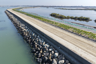 台南北門頭港排水整治竣工　運用白河水庫清淤土方