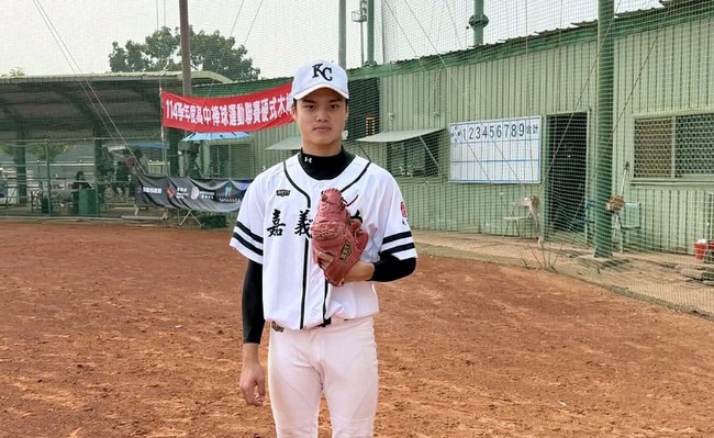 高中木棒聯賽蔡銘祐15K完封好投　嘉中勝場開張 | 華視新聞