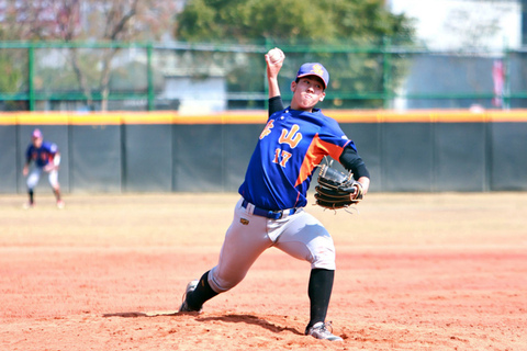 高中木棒聯賽黃浩毓後援助壽山搶勝　大溪黃宇開轟