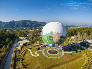 南投九九峰氦氣球組裝完成　春節前開放搭乘賞景