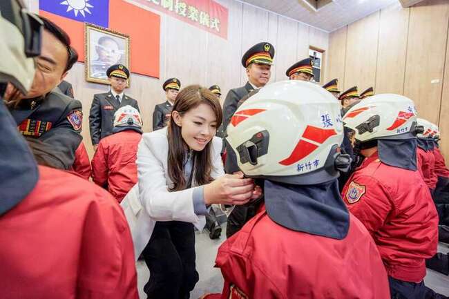 新竹市消防局添56名生力軍　推動師徒傳承文化 | 華視新聞