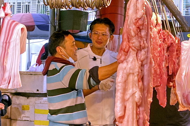 新北市長選戰　參選人拜年掃街訴求福利政策 | 華視新聞