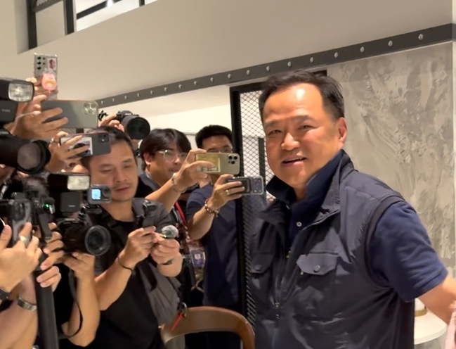 國會席次翻倍　泰國阿努廷靠民族主義穩坐總理大位 | 華視新聞